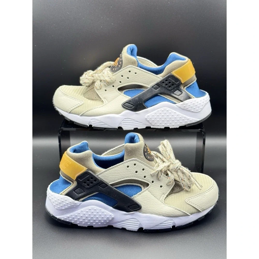 Size 4Y- Nike Huarache Kids Sneaker Shoes, Pre-owned, White/Blue/Black